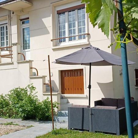 Villa Metro - Sac A Dos - Dodo Chez Leontine 2 Ch Parking Wifi Fo Bois-Colombes Exterior foto